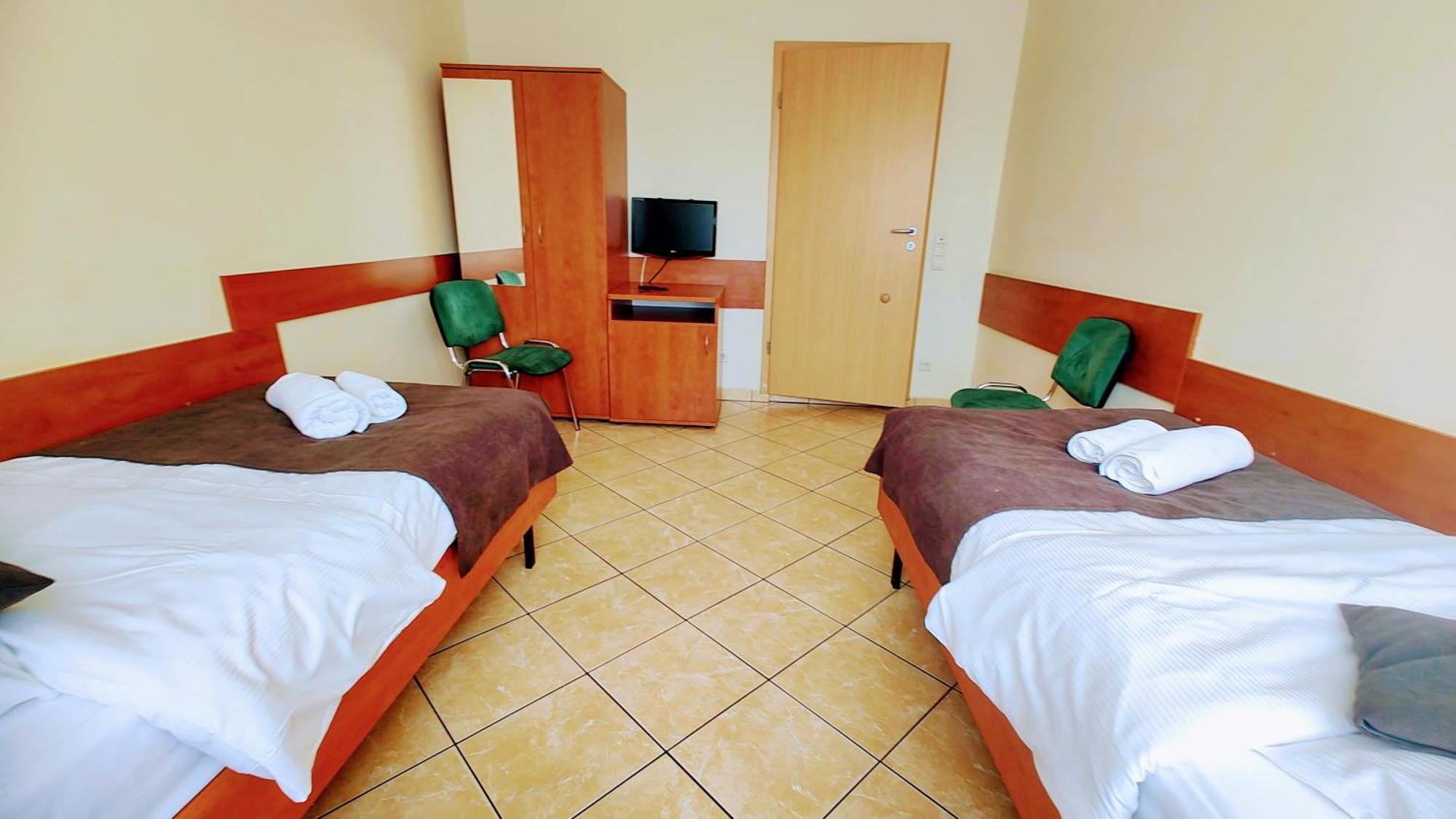 Helios Hotell Mielno  Rum bild