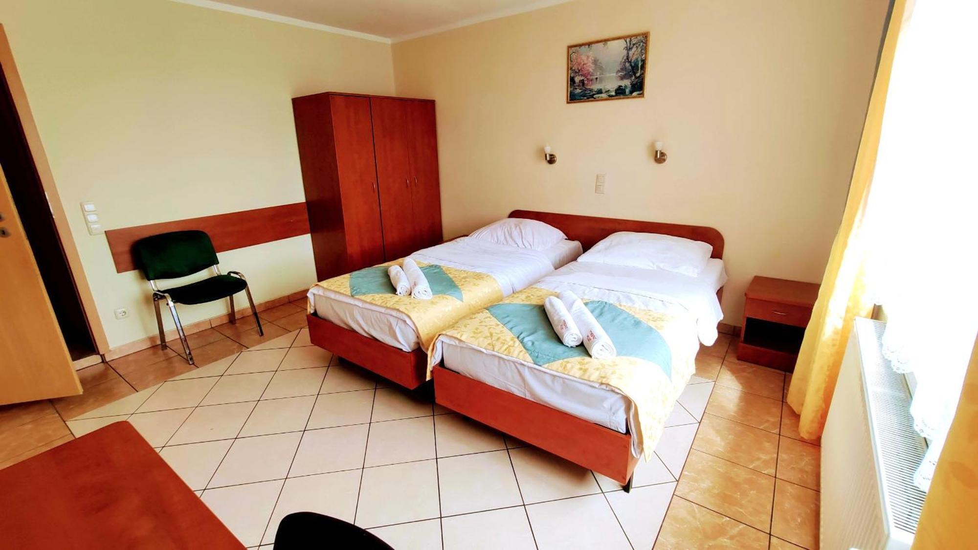 Helios Hotell Mielno  Rum bild