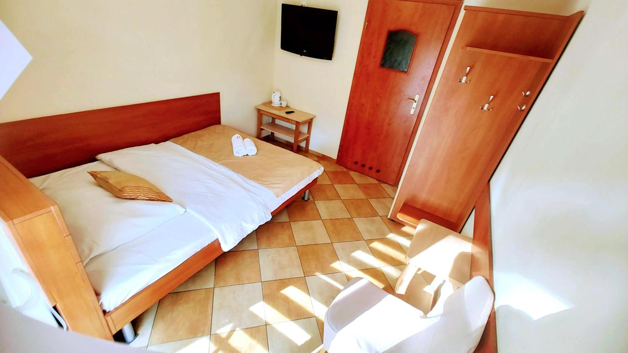 Helios Hotell Mielno  Rum bild