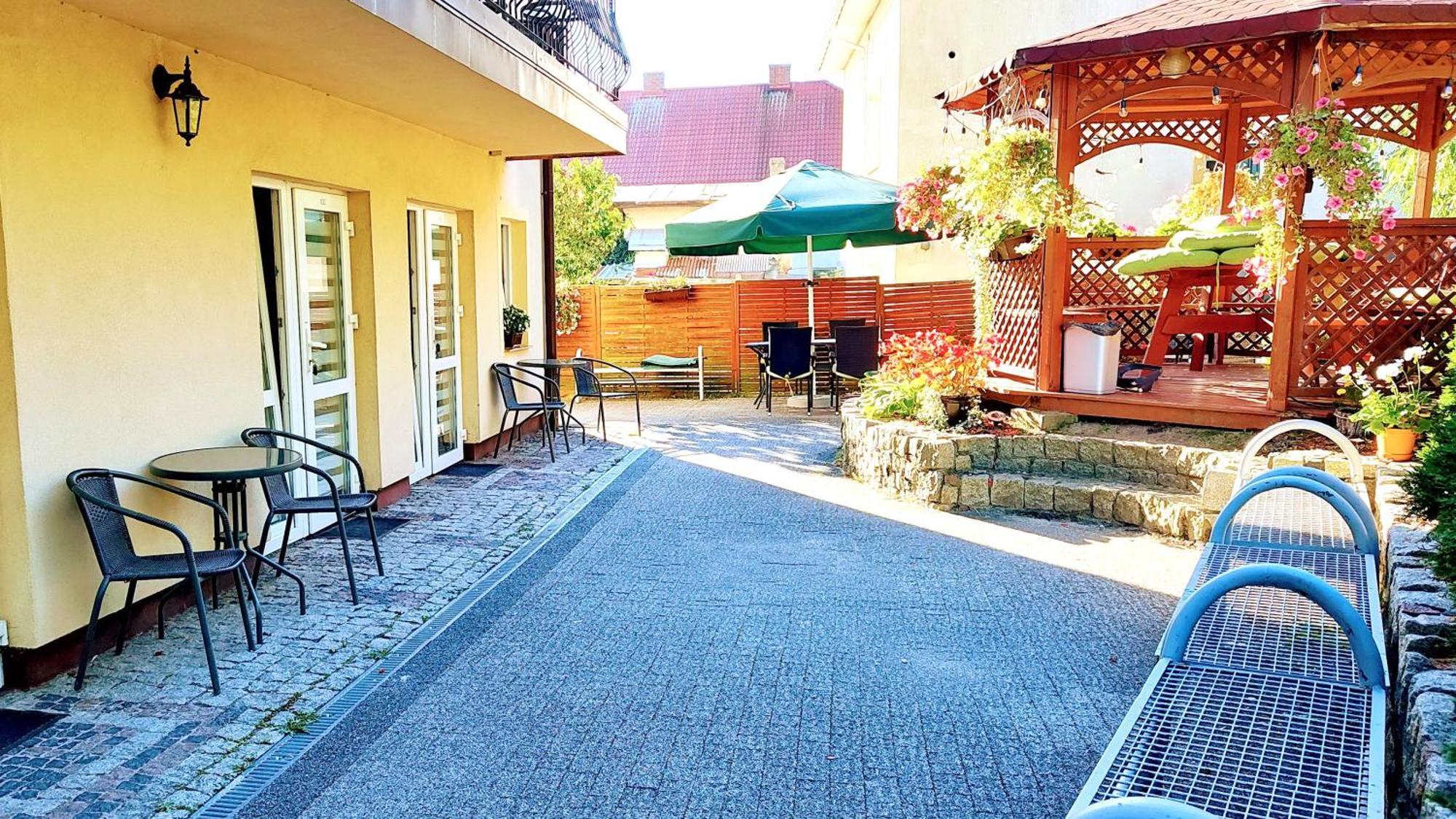 Helios Hotell Mielno  Exteriör bild